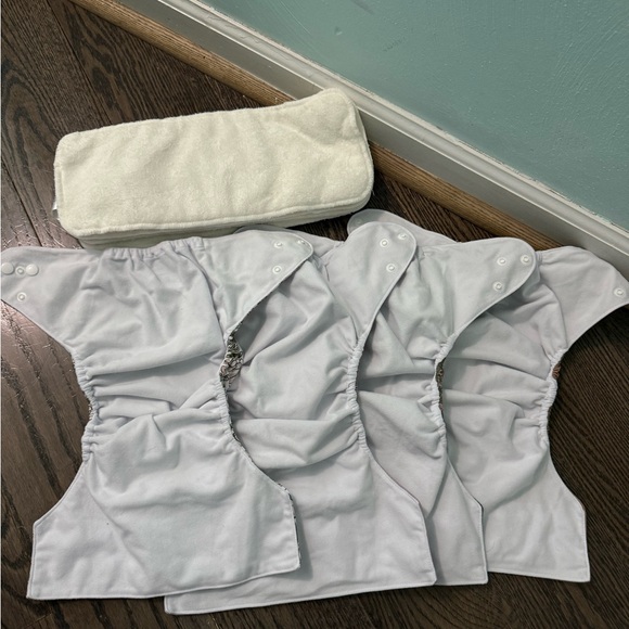 Nora’s Nursery Cloth Diaper Set - Picture 2 of 2
